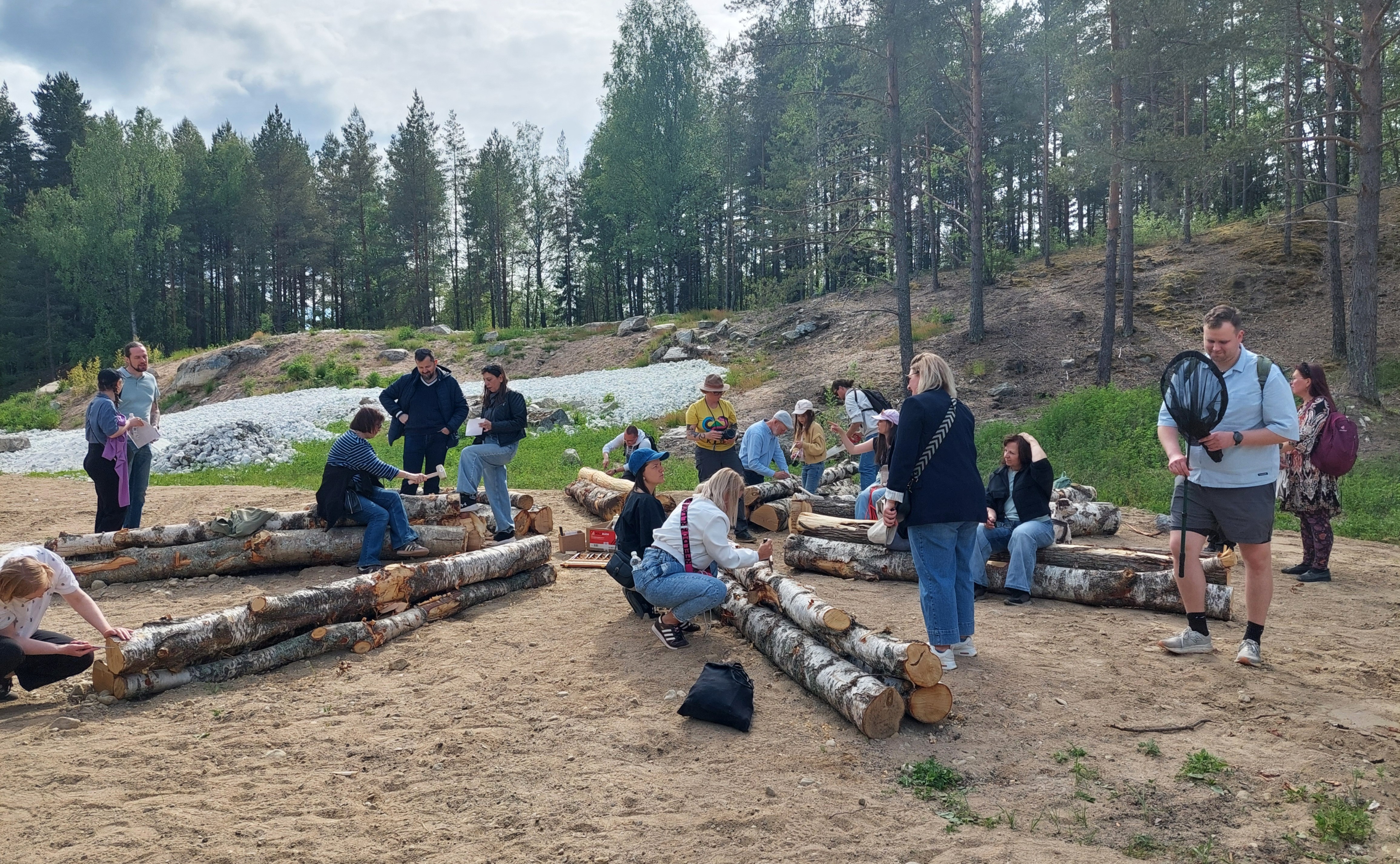 The group had the opportunity to take part in an environmental art workshop, using different tools to carve homes for insects into decaying wood.