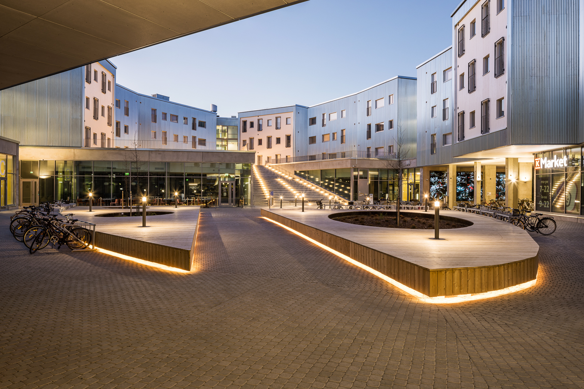 Inner yard of the Tyyssija building.