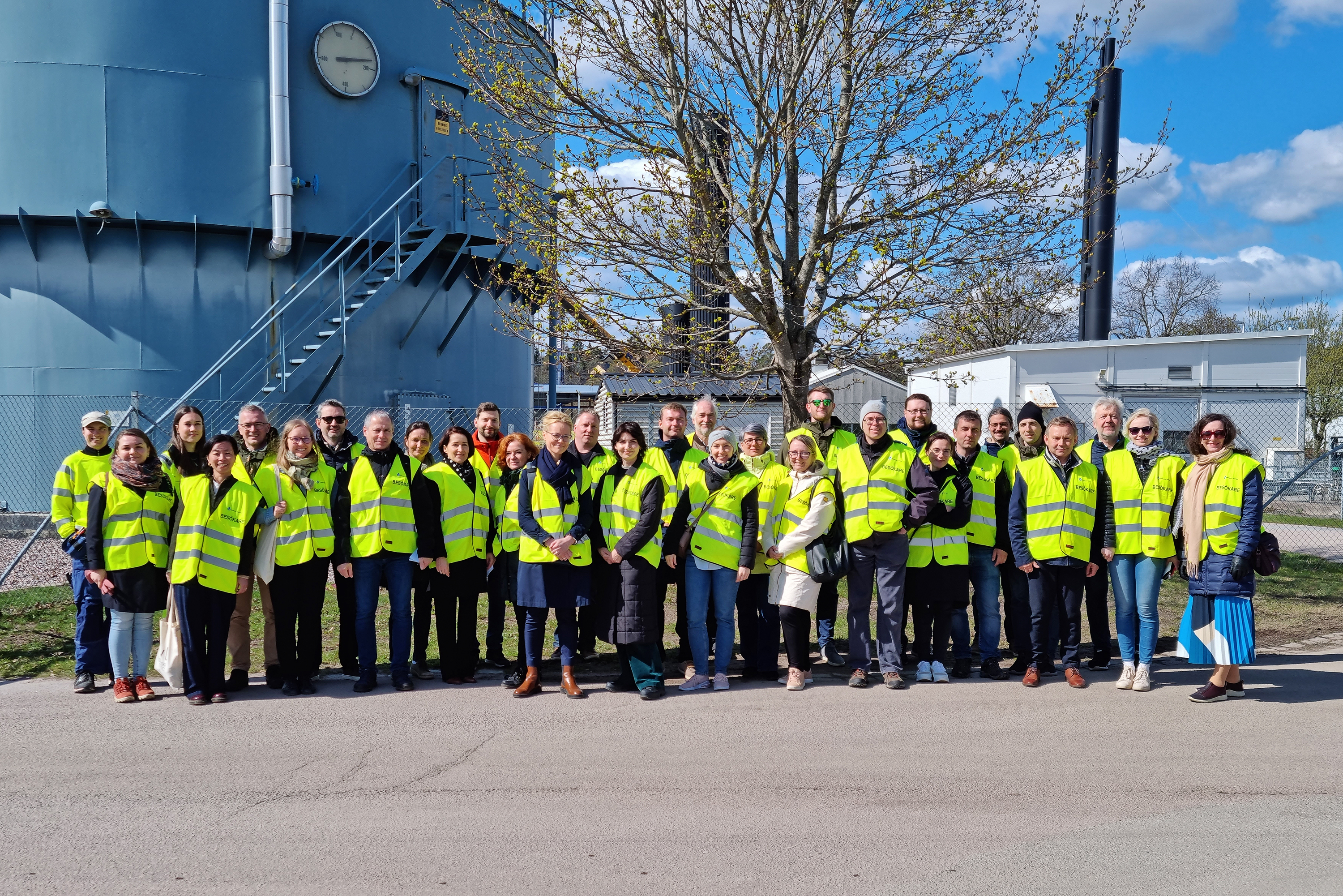 Group picture of the EMPEREST consortium