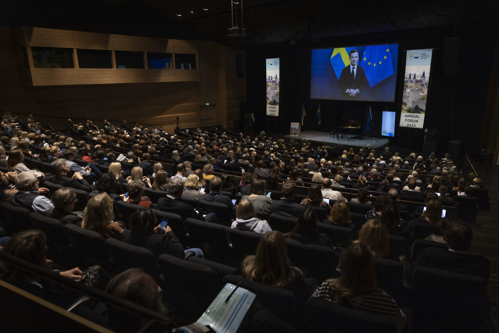 Venue with the opening of the Annual Forum.
