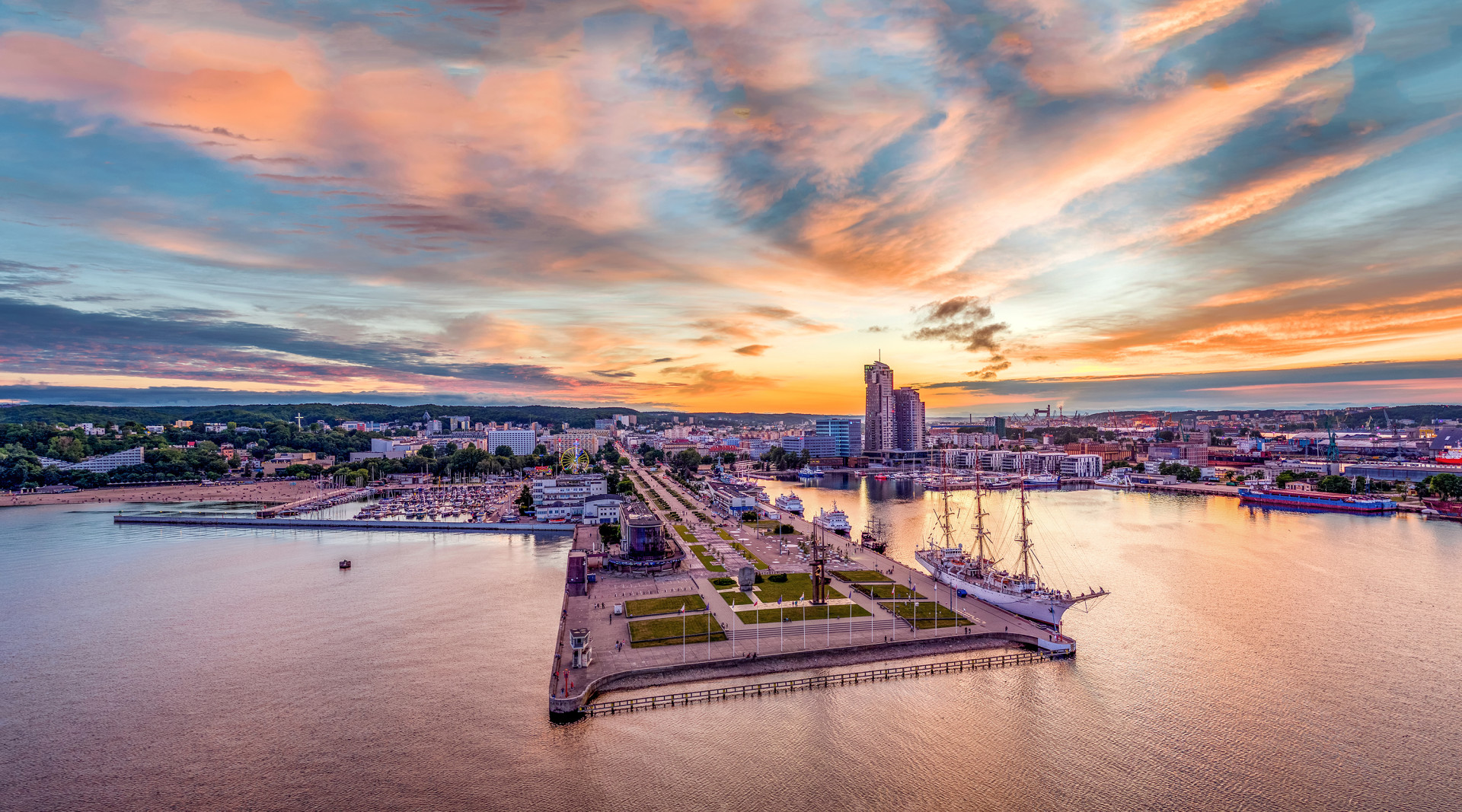Gdynia from the seaside